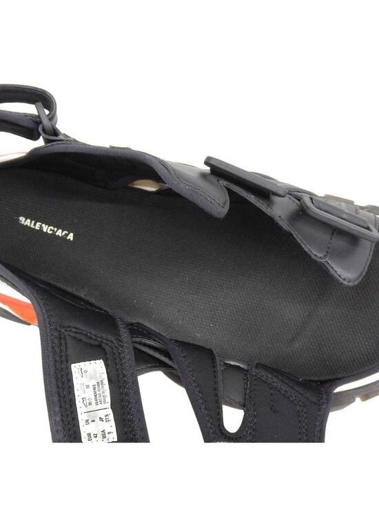Sandals_&_Flip_Flops